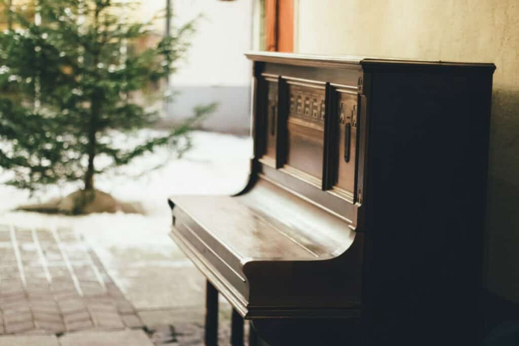 Picture of an upright piano