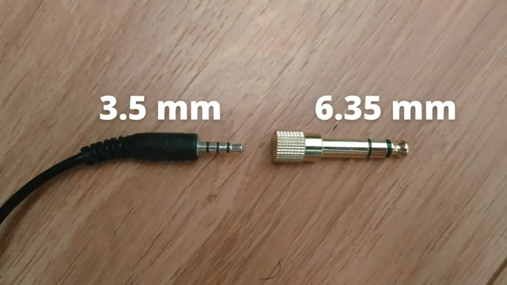 picture of an audio jack adapter